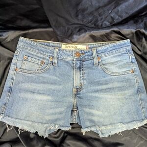 Levi's Denim Cutoff Jeans Shorts in size 9 Super low 3" Inseam
